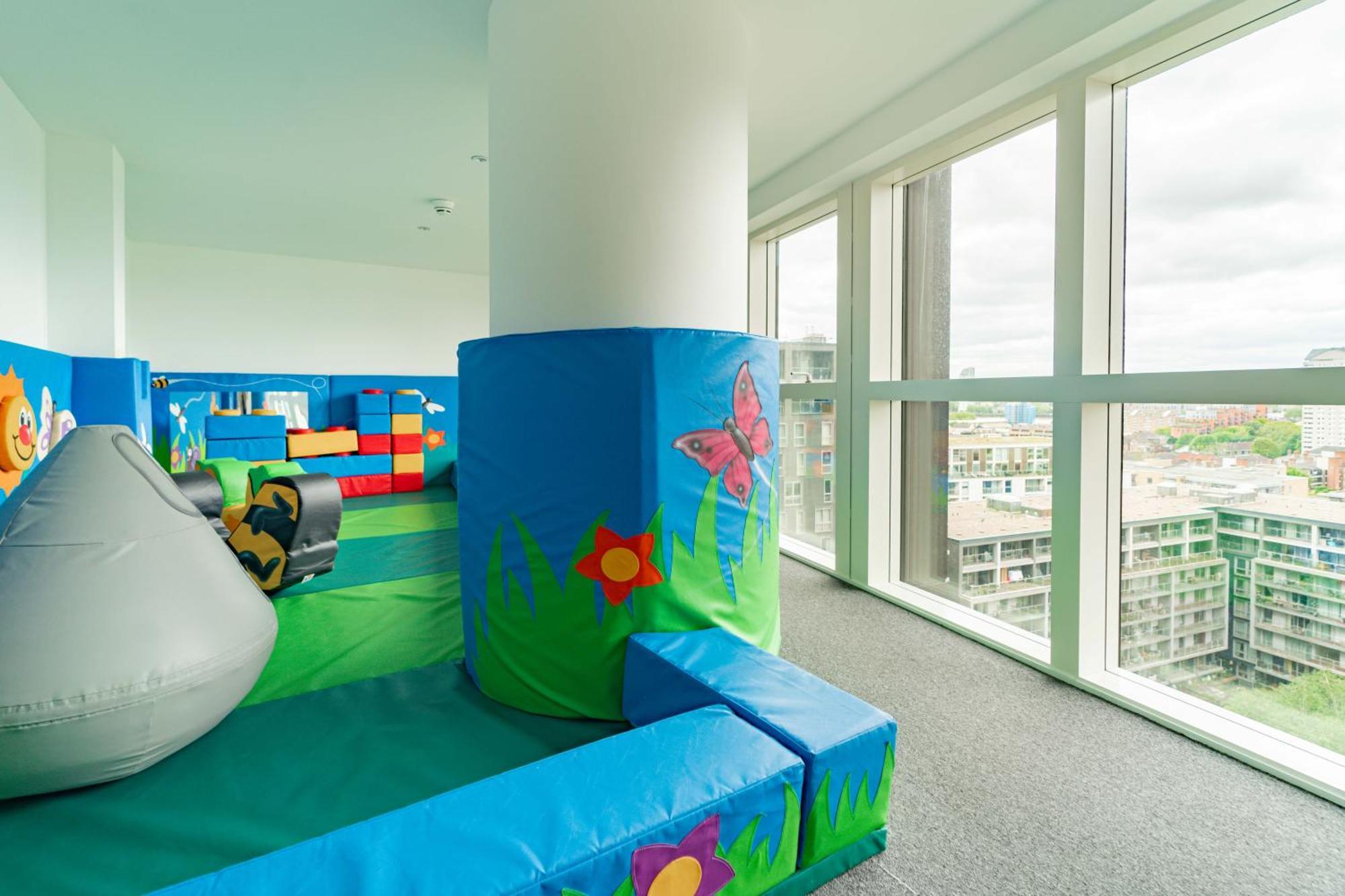 Stylish And Comfortable Canary Wharf Apartment Perfect For Long Stays London Kültér fotó